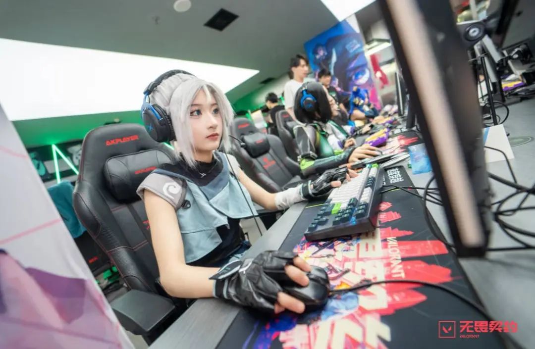 契约无畏在哪下载怎么玩_无畏契约_契约无畏表情包