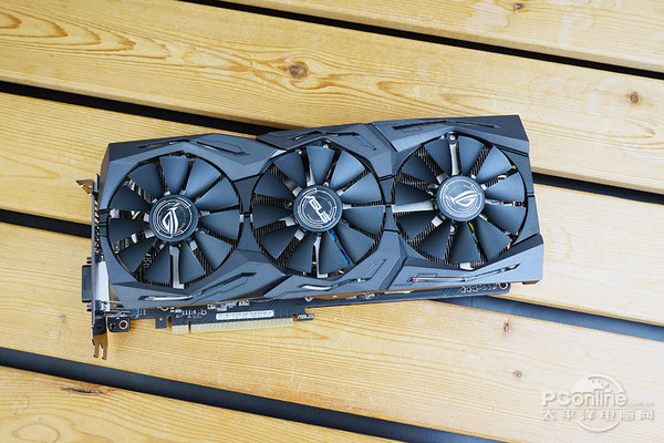 华硕GTX 1070 Ti